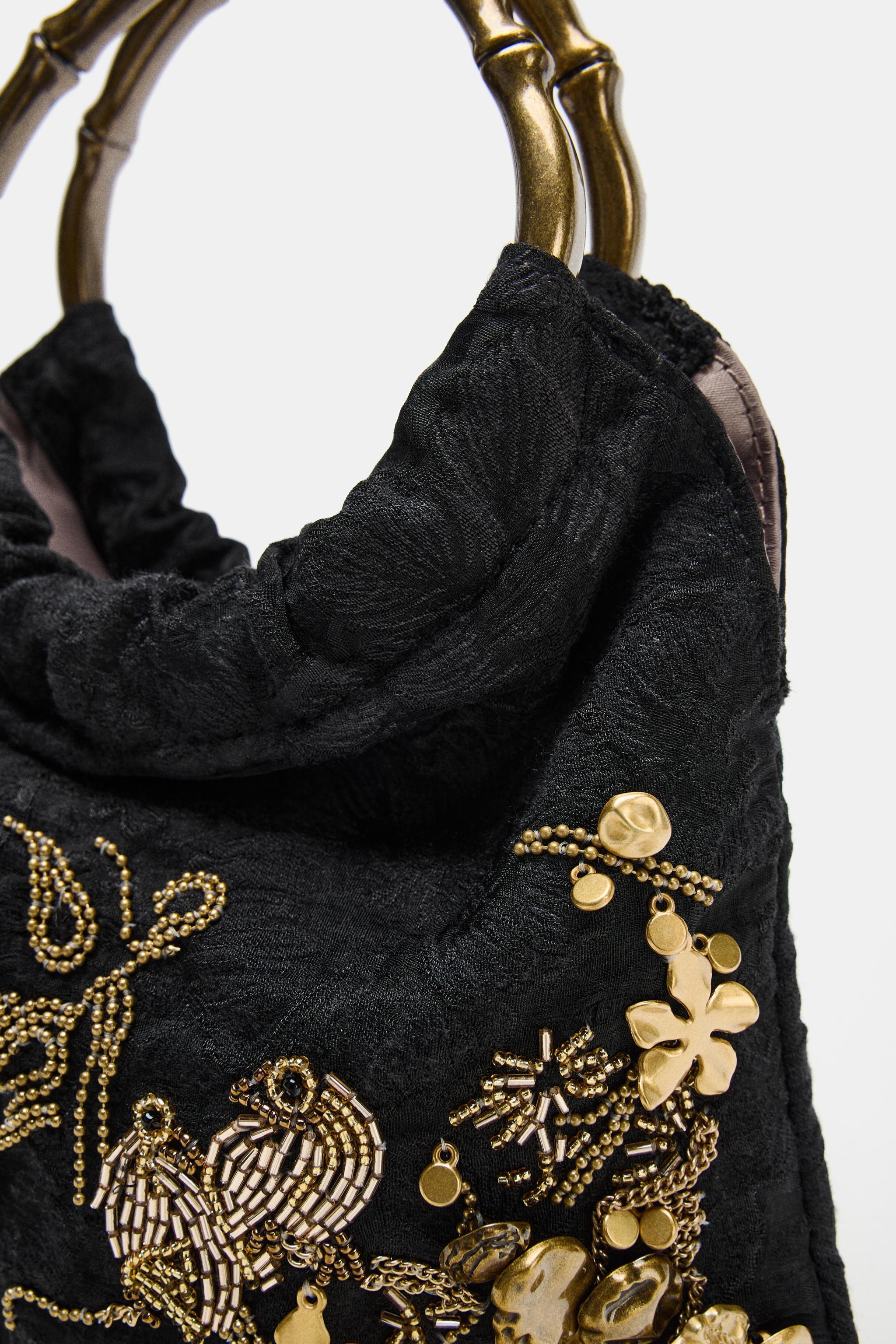 EMBROIDERED MINI BUCKET BAG